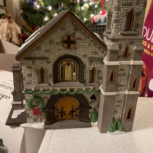 Dickens’ Village Series Whittlesbourne Church